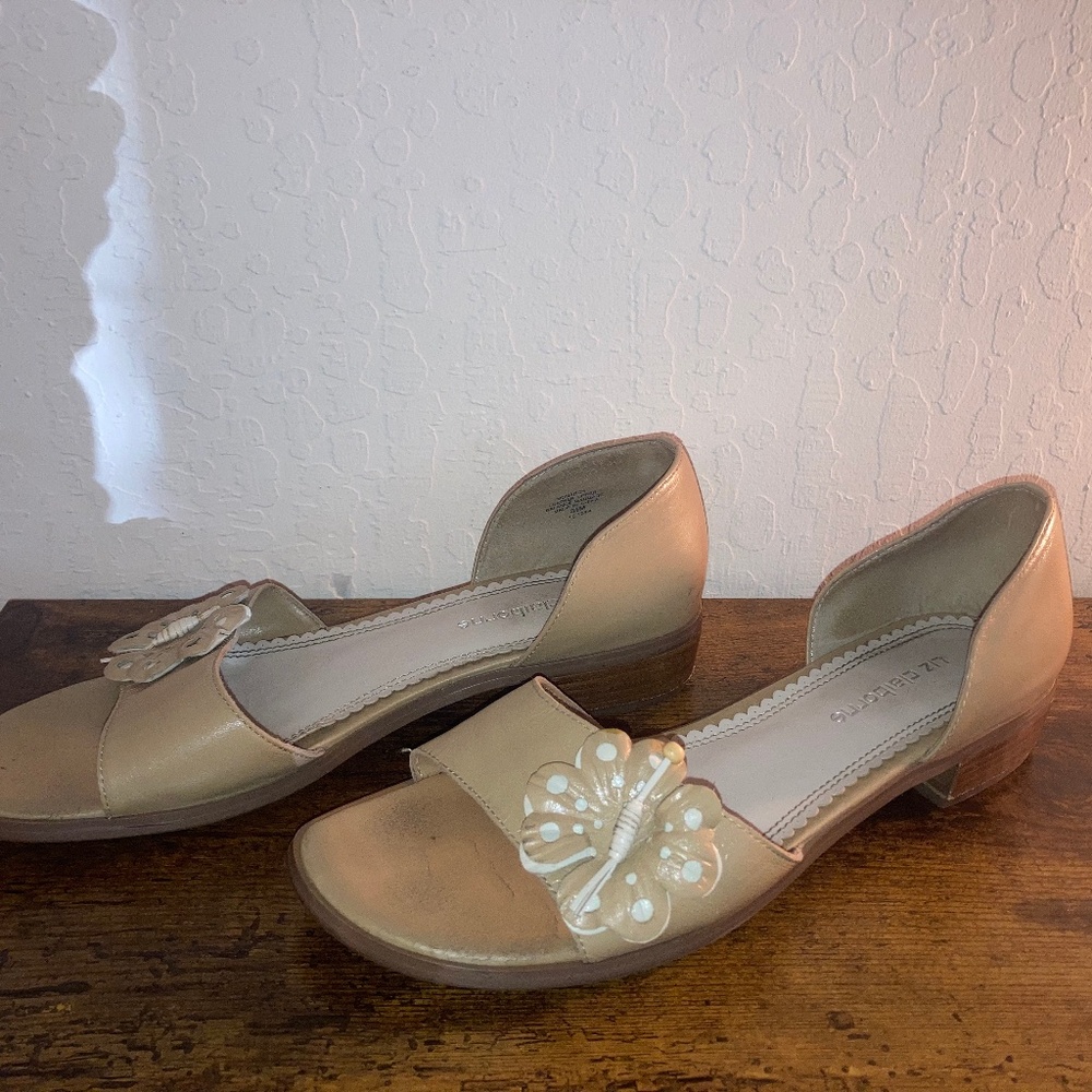 Sandals - tan, open-toed